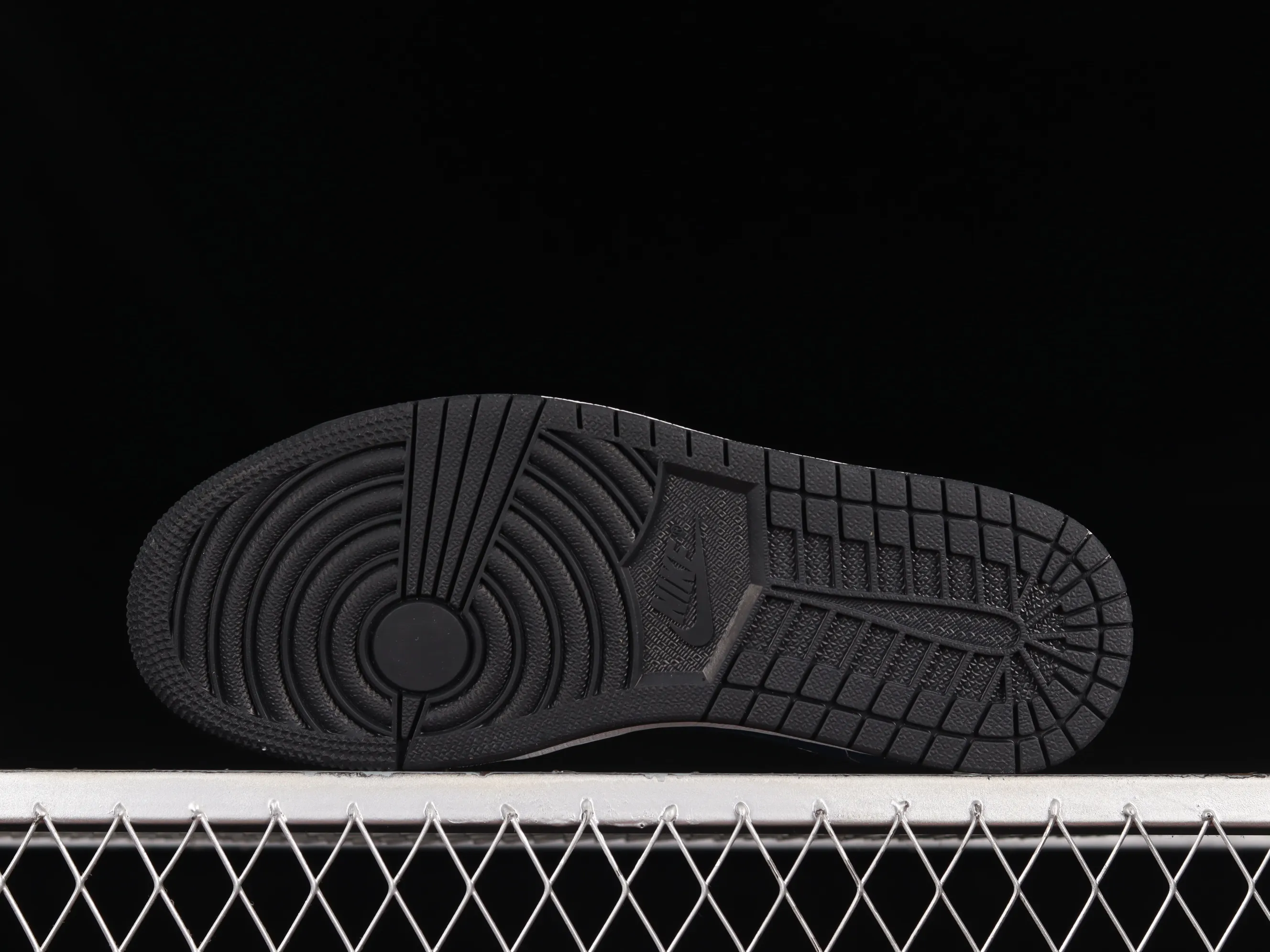 All categories Air Jordan Jordan series basketball shoes Air Jordan 1 Mid Air Jordan 1 Mid "French Blue" AJ1 Joe 1 Yin Yang China basketball shoes DR0501-401